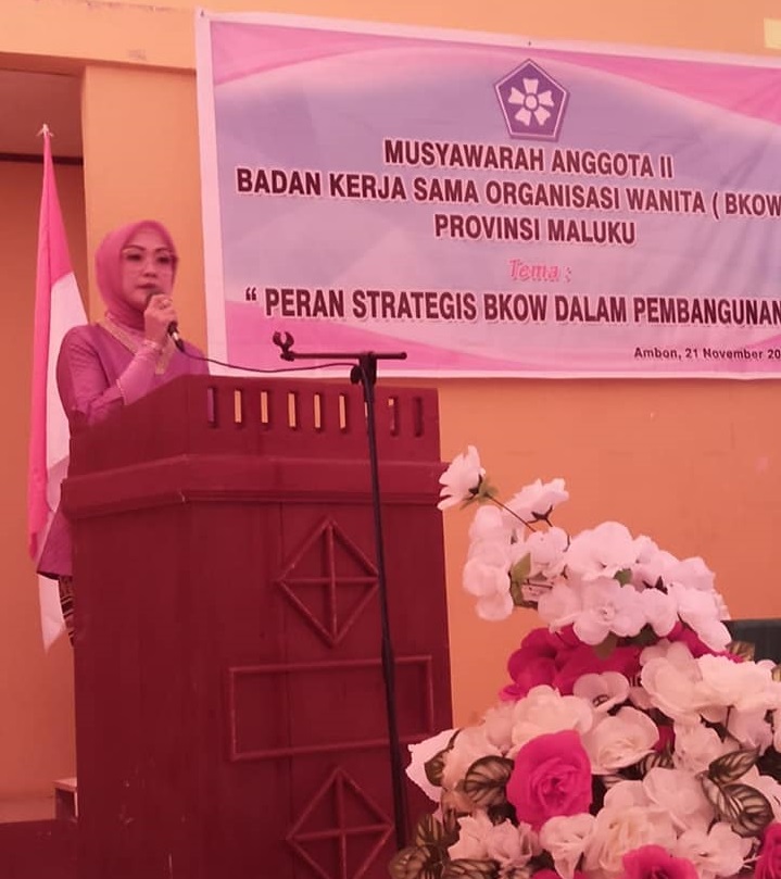 Widya Ajak Wanita Maluku Bersatu
