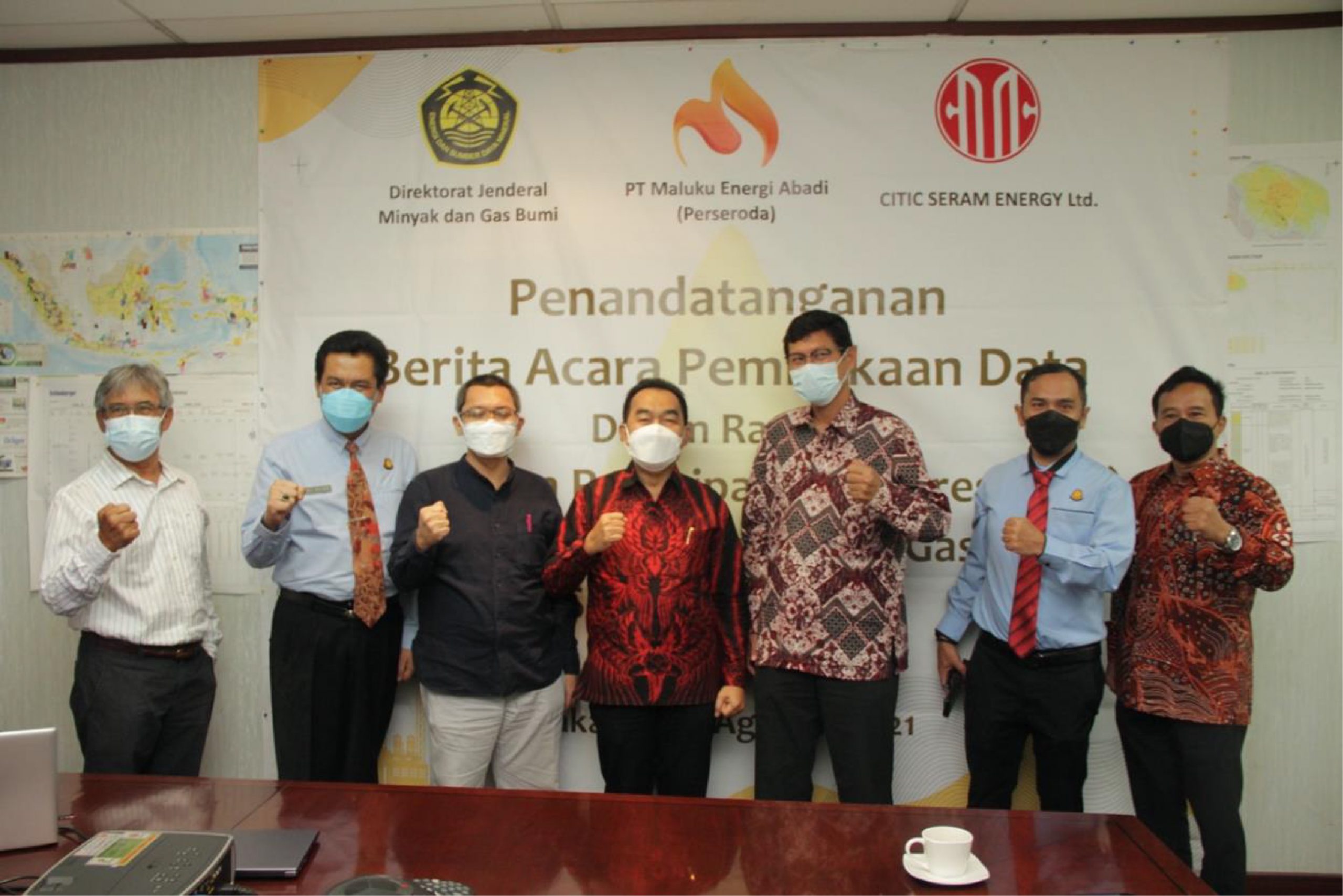 Acara Penandatanganan pi 10%-01