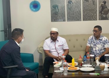 Gubernur Maluku Lakukan Kunjungan Ke PT Bomar Makassar