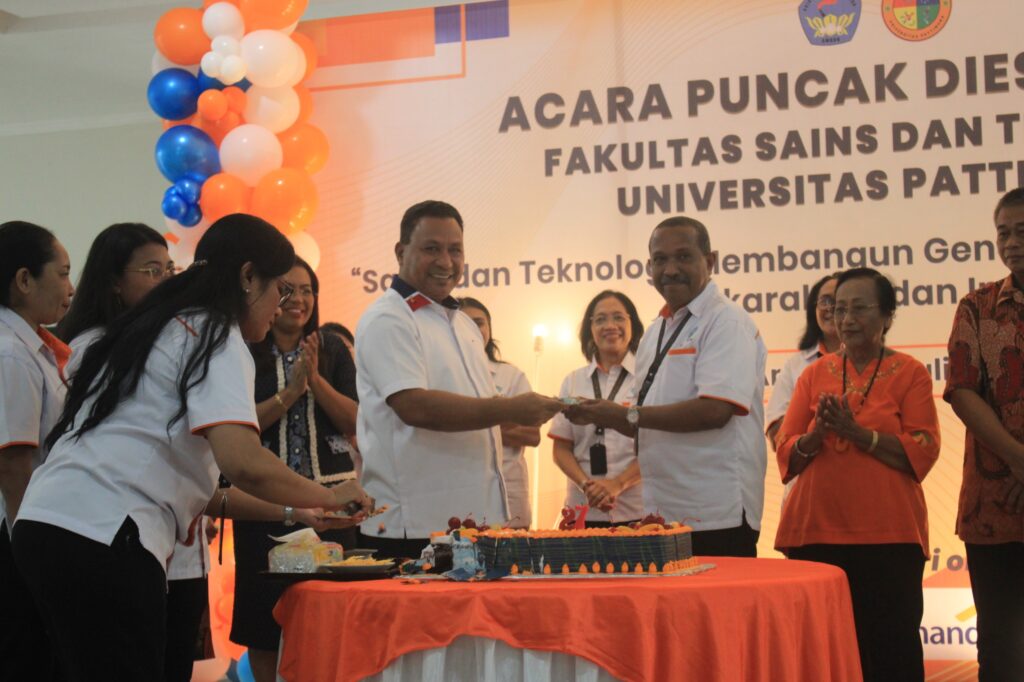 HADIRI DIES NATALIS FST UNPATTI, WAGUB HARAP TERUS MAJU DAN BERKEMBANG