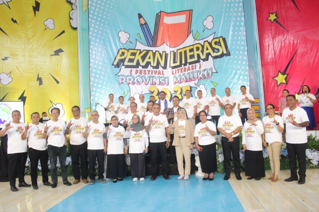 WAGUB MALUKU BUKA PEKAN LITERASI, DORONG MINAT BACA ANAK MUDA