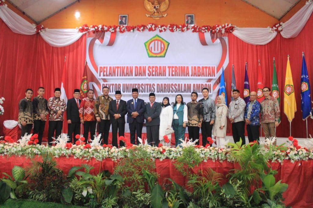 WAGUB HADIRI PELANTIKAN DR SYAWAL SEBAGAI REKTOR UNIVERSITAS DARUSSALAM AMBON