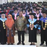 POLTEKKES MALUKU SELENGGARAKAN WISUDA, PELANTIKAN DAN ANGKAT SUMPAH DIPLOMA III KESEHATAN TAHUN AKADEMIK 2024/2025