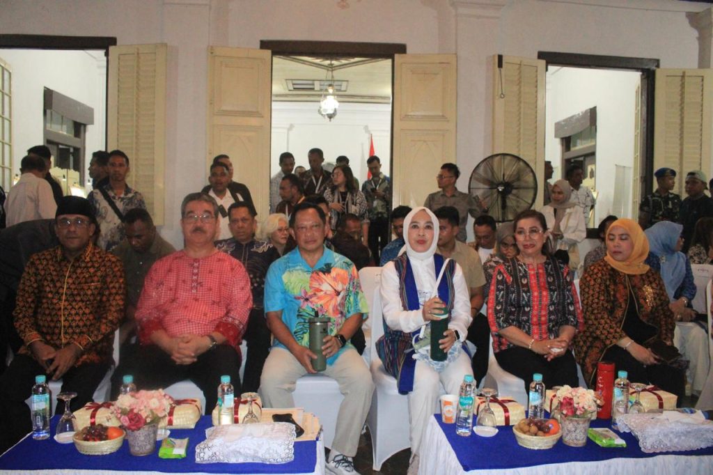 Gubernur Maluku Hendrik Lewerissa Hadiri Acara Pembukaan Banda Heritage Festival 2025