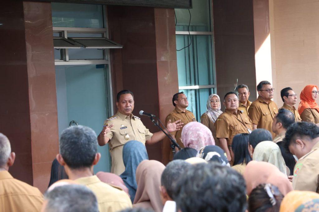 Wagub Maluku Pimpin Apel Perdana 2026, Tekankan Pentingnya Kerja Berbasis Sistem dan Disiplin ASN