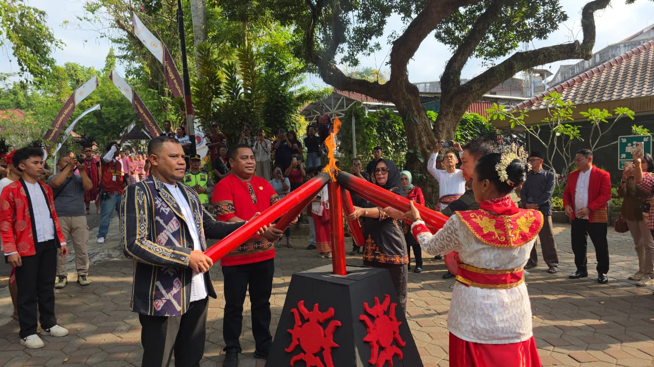Peringatan Hari Pattimura ke-209 di Salatiga, Gubernur Maluku Ajak Warga Perantauan Terus Kobarkan Semangat Persatuan dan Perjuangan