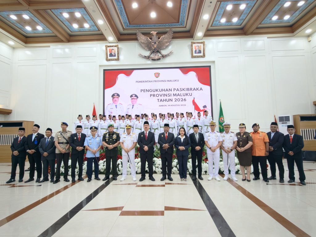 Gubernur Maluku Kukuhkan 28 Paskibraka Maluku, Teguhkan Semangat dan Tanggung Jawab Generasi Muda