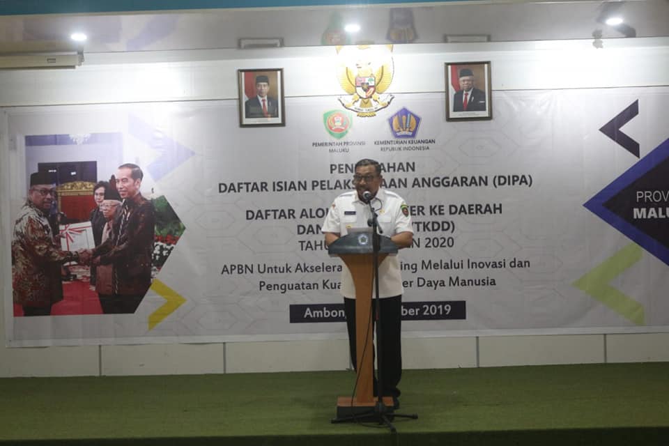 Gubernur Serahkan DIPA Maluku 2020