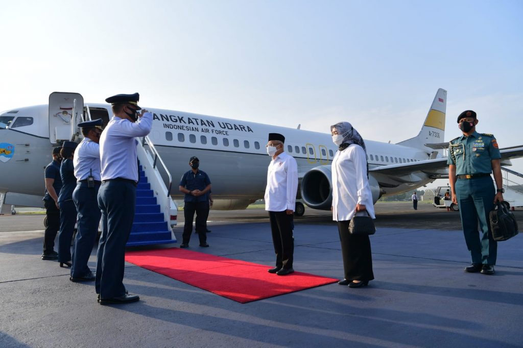 Bertolak ke Ambon, Wapres Pimpin Rakor Percepatan Penanggulangan Kemiskinan