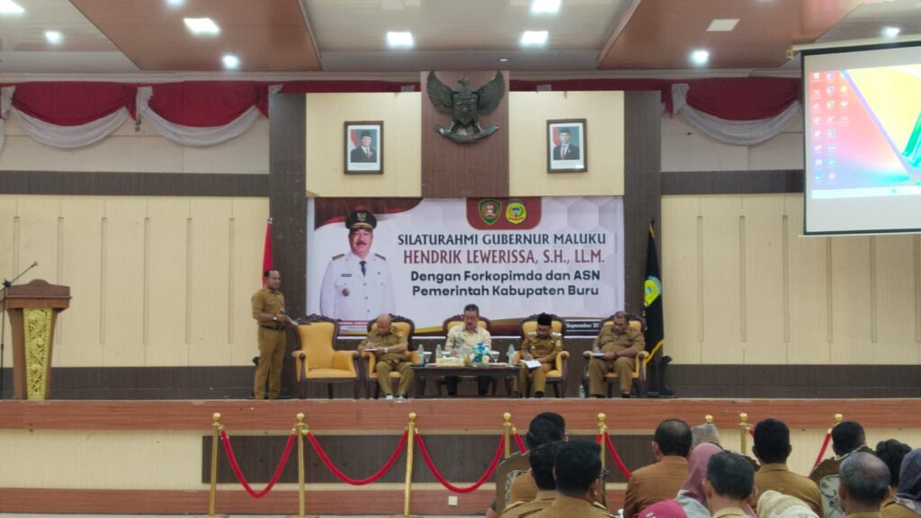 Gubernur Pertemuan Bersama Forkopimda dan ASN Kabupaten Buru Bahas Pembangunan Sinergis