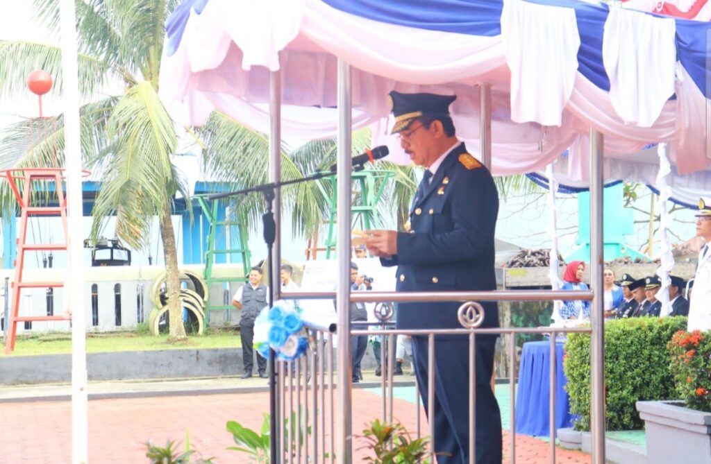 Gubernur Pimpin Upacara Hari Perhubungan Nasional