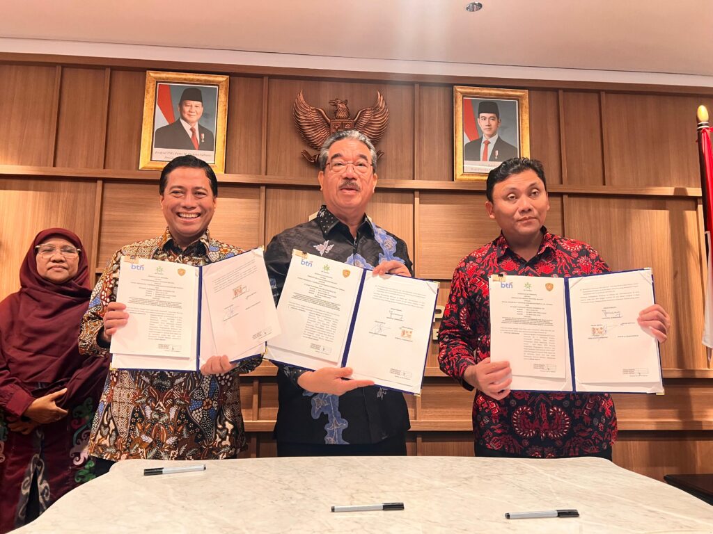 Gubernur Maluku, Menteri PKP, dan Kepala BPS Tandatangani Kesepakatan Penyediaan 3.000 Rumah Subsidi