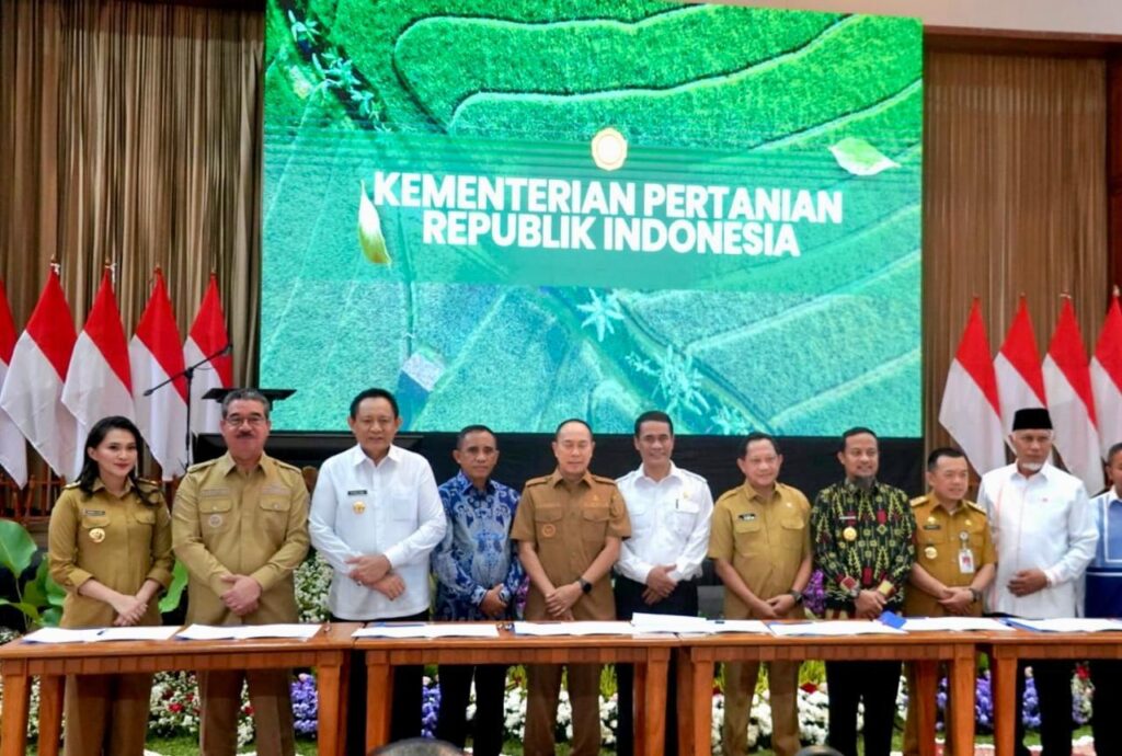 Gubernur Maluku Tandatangani Komitmen Hilirisasi Pertanian, Pastikan CPCL 7.350 Hektare Untuk Perkebunan