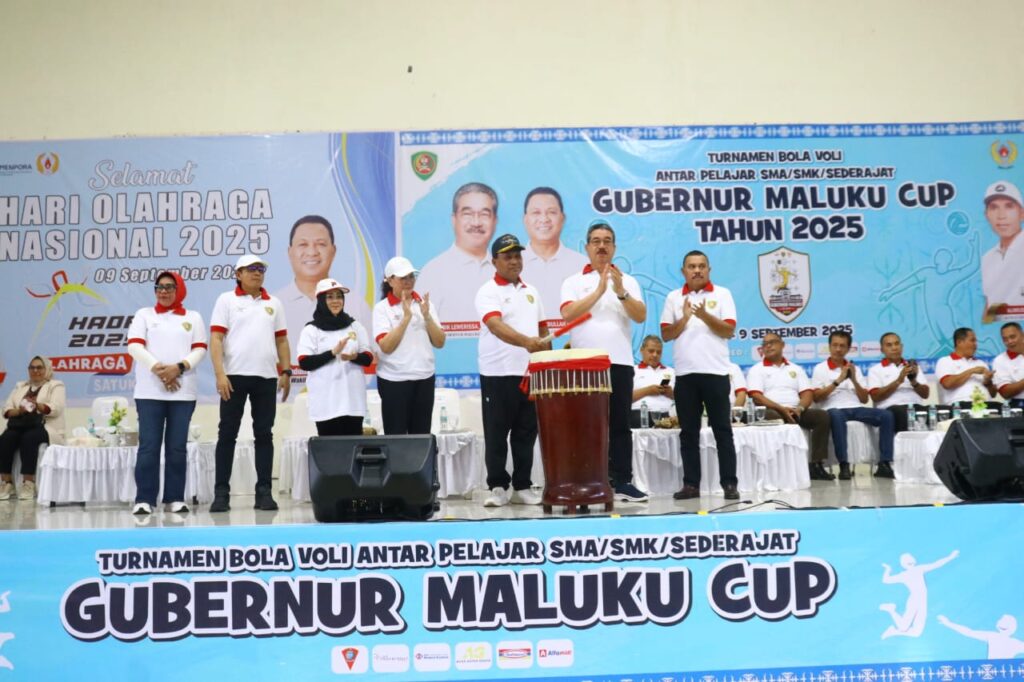 Gubernur Hadiri Puncak Peringatan Haornas dan Tutup Turnamen Voli Pelajar