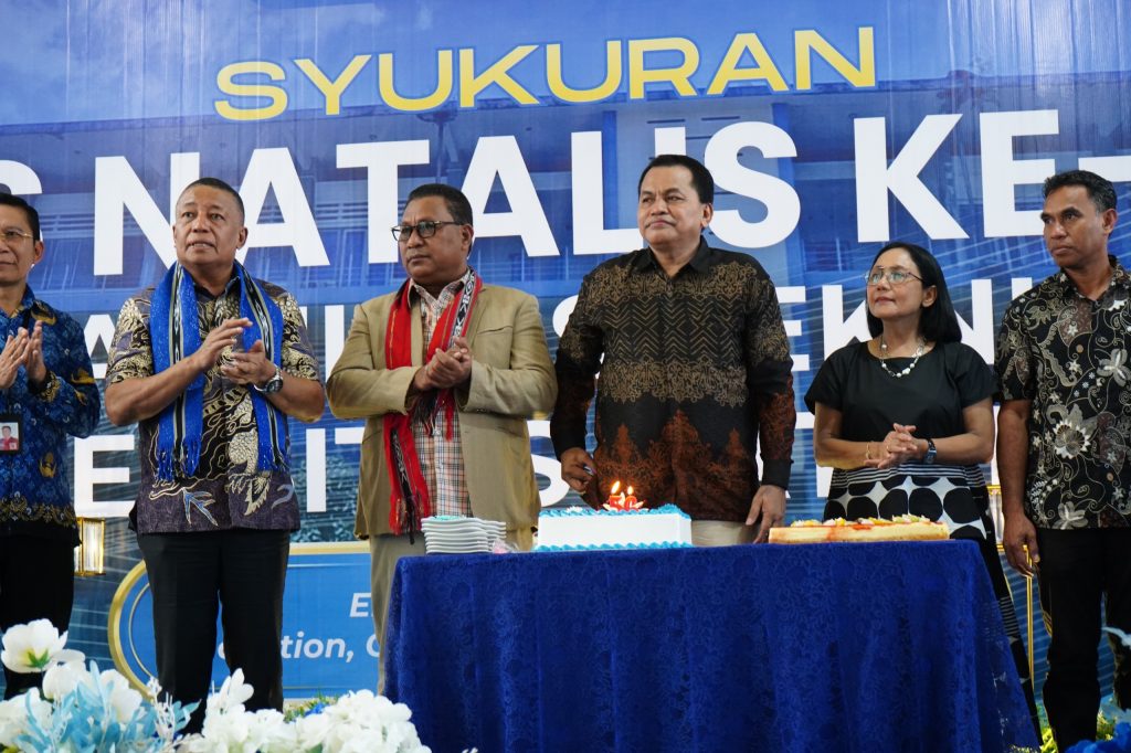 Wakil Gubernur Maluku Tekankan Pentingnya Inovasi Pendidikan dan Ketahanan Ekonomi pada Dies Natalis ke-56 Fakultas Teknik Unpatti