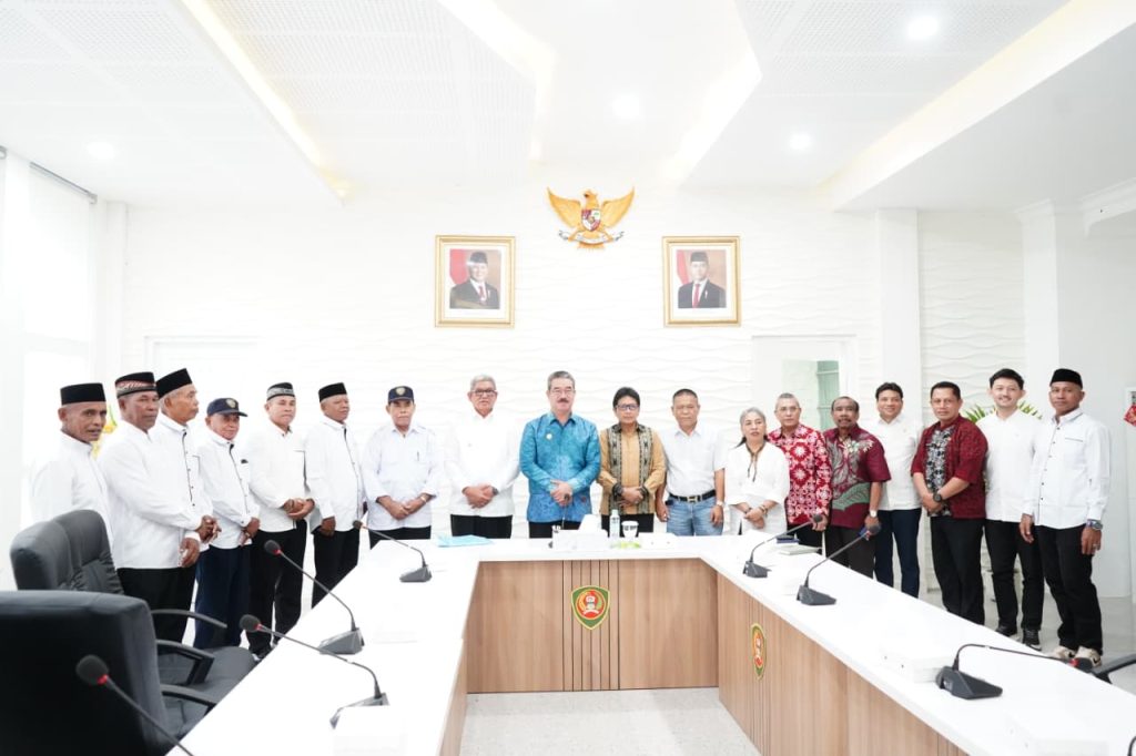 Gubernur Maluku Tegaskan Transparansi dan Kepatuhan Aturan Terkait Rencana Penambangan di Maluku Tenggara