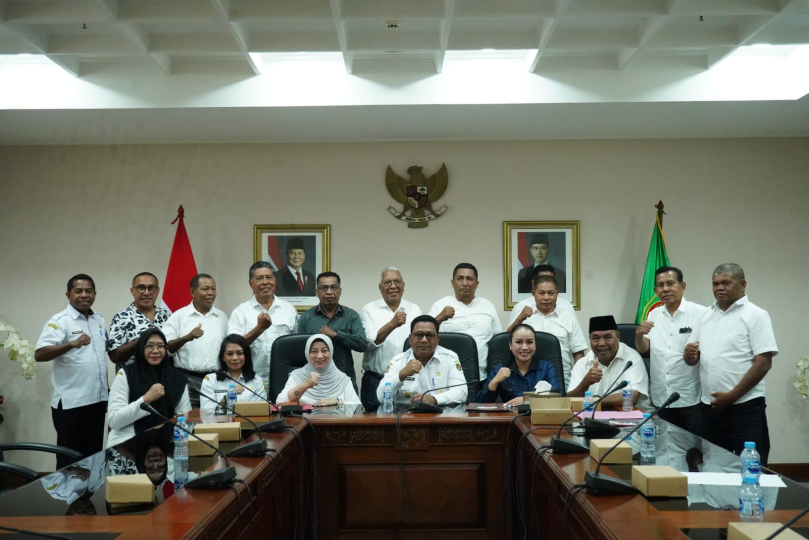 WAGUB MALUKU TEGASKAN DUKUNGAN TERHADAP PERJUANGAN KONSORSIUM LEASE